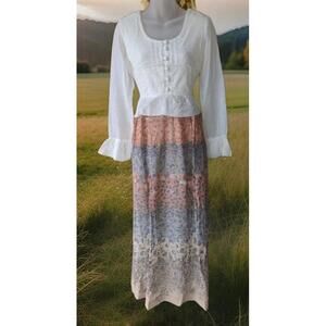 Vintage 70s Sears Prairie Maxi Dress White Pintuck Bodice Floral Skirt Size 11